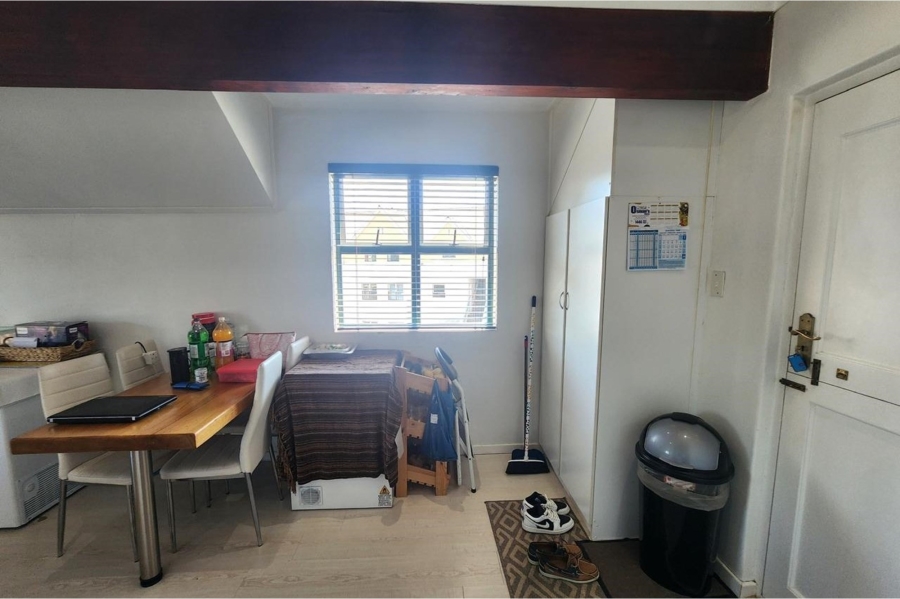 2 Bedroom Property for Sale in Rondebosch East Western Cape